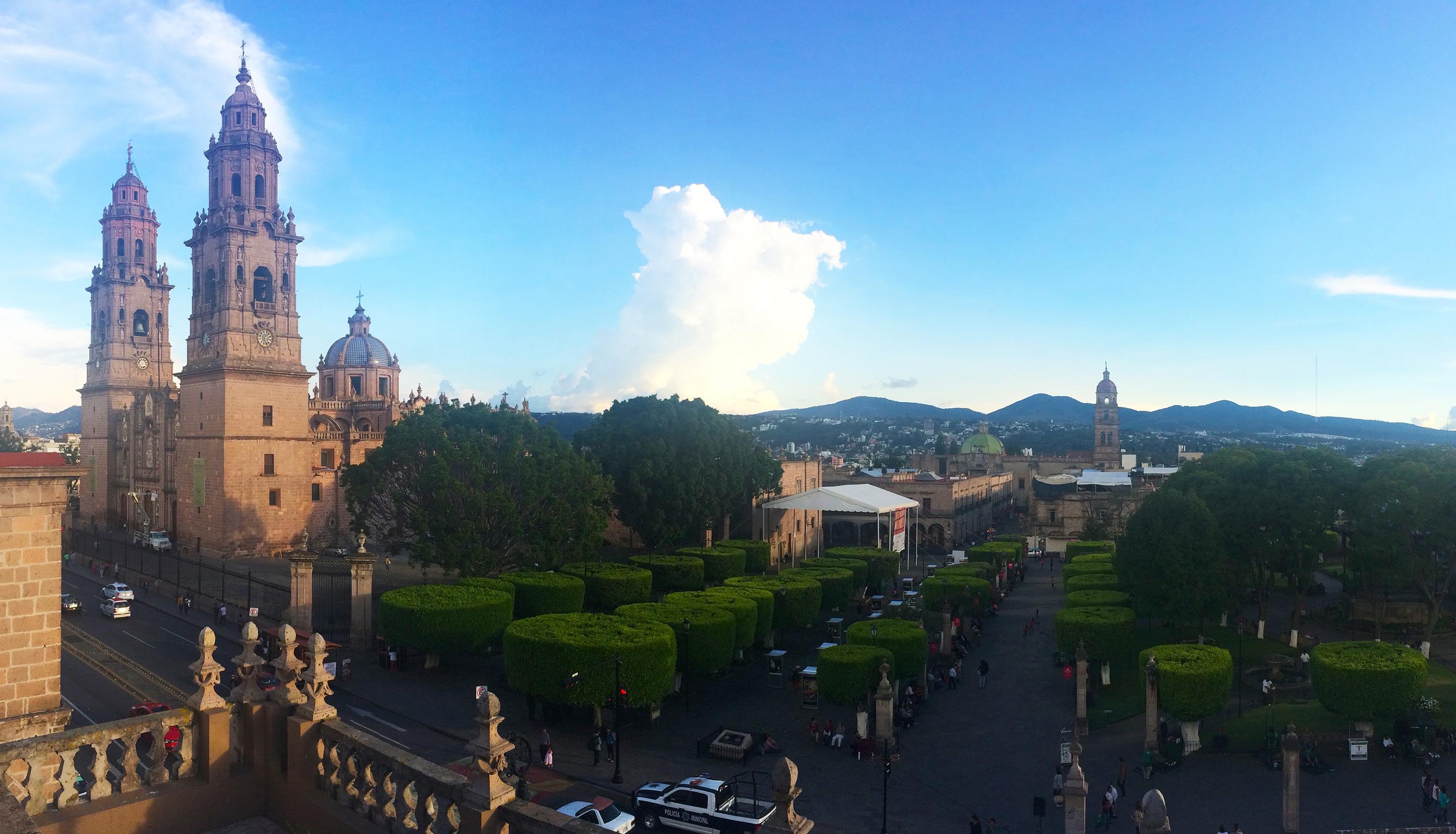 Hotel Alameda Centro Historico Morelia Kültér fotó